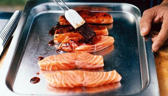 亚洲式烧烤挪威三文鱼