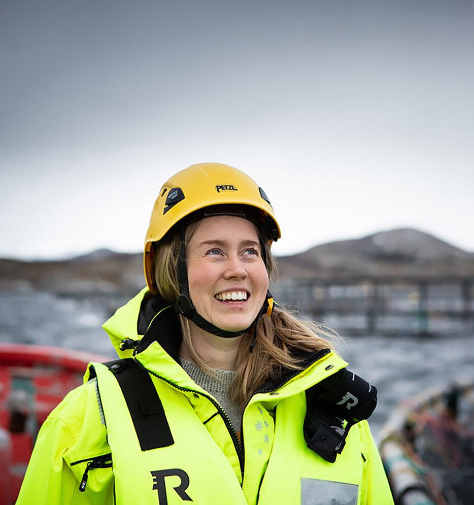 在海洋养殖场中的Sabine Fossmo